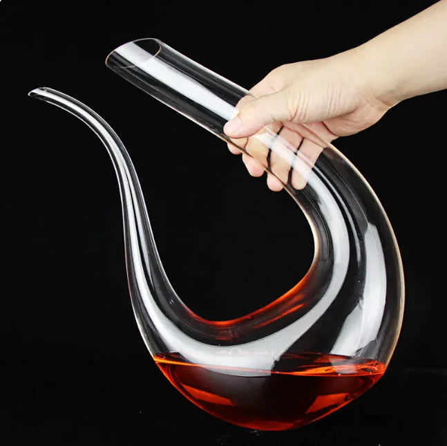 Elegant Crystal Wine Decanter